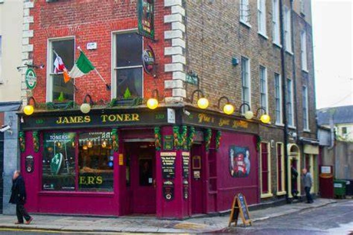 13 Best Irish Pubs around the Mile High City Denver, CO Sl&aacute;inte!