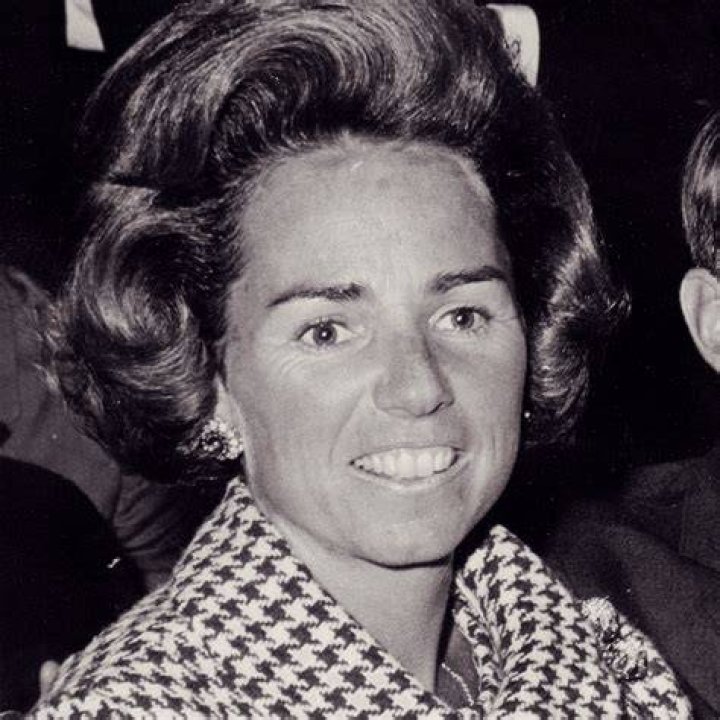 324 best ETHEL SKAKEL & BOBBY KENNEDY FAMILY images on Pinterest