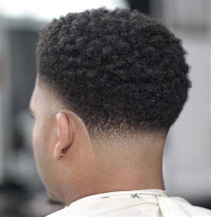 35+ Fade Haircuts For Black Men 2021 Trends
