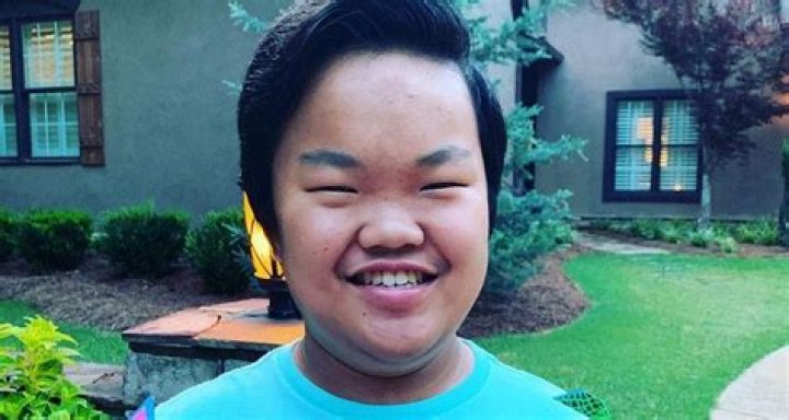 7 little johnstons alex died May Stearle
