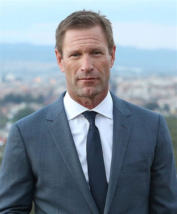 Aaron Eckhart Biography, Height & Life Story Super Stars Bio