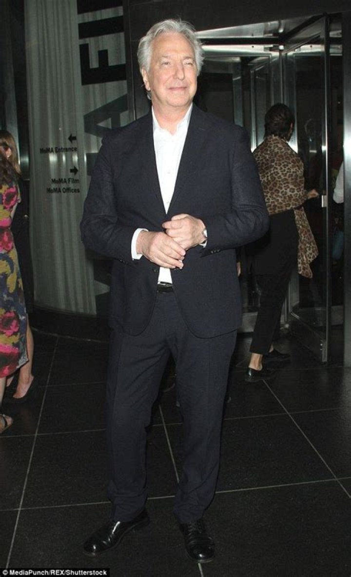 Alan Rickman leaves &pound;4 million in will with &pound;100k going to charity
