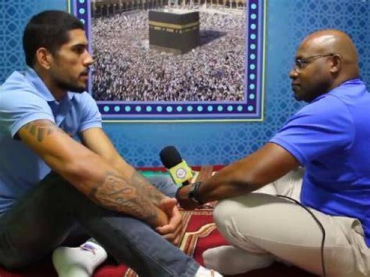 Alex Pereira: A Muslim Champion In The World Of MMA