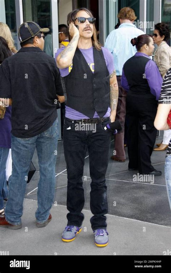 Anthony Kiedis arrives at Los Angeles International (LAX) airport