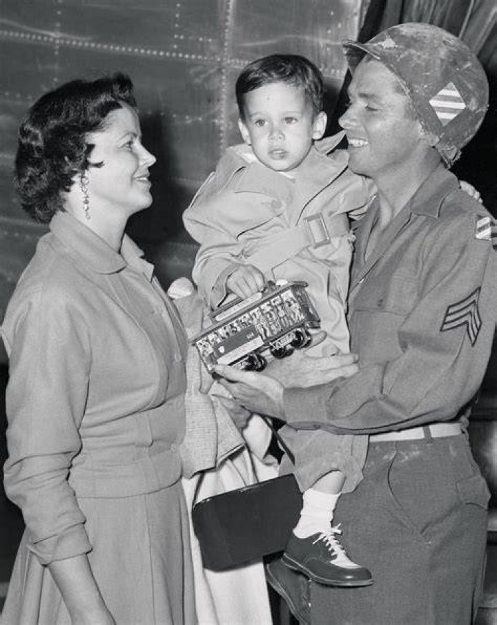 Audie Murphy Married Stewardess Days after His Divorce — She Was with