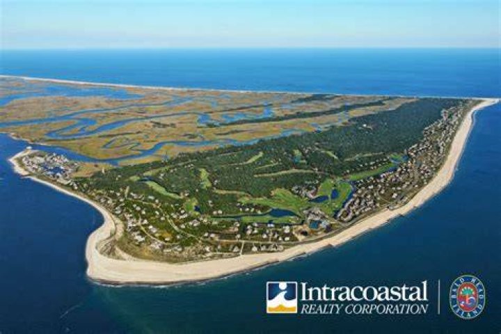 Bald Head Island Limited
