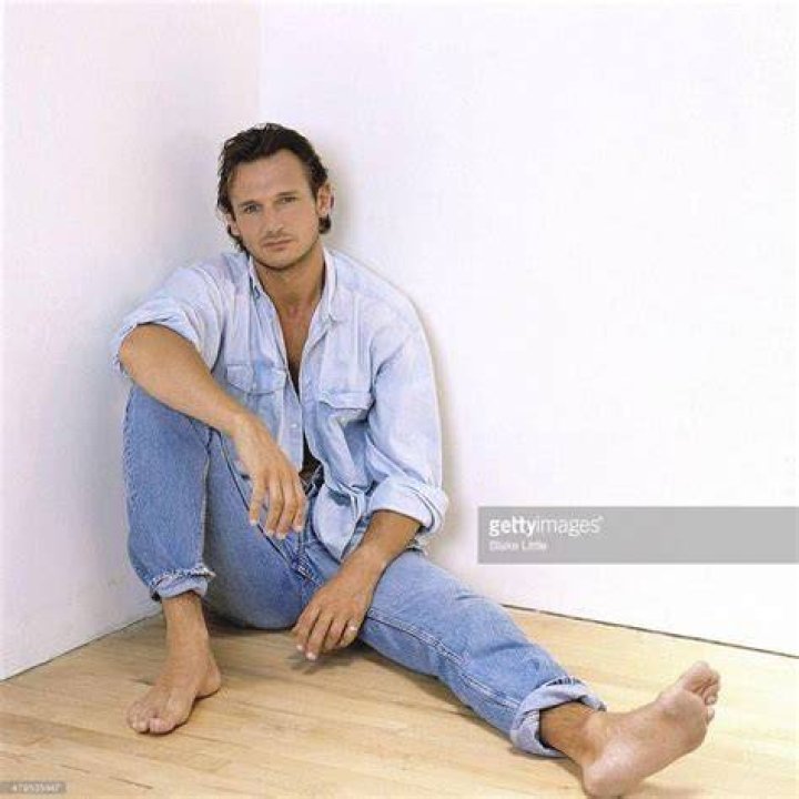 beautiful feet Liam neeson, Men, Irish men