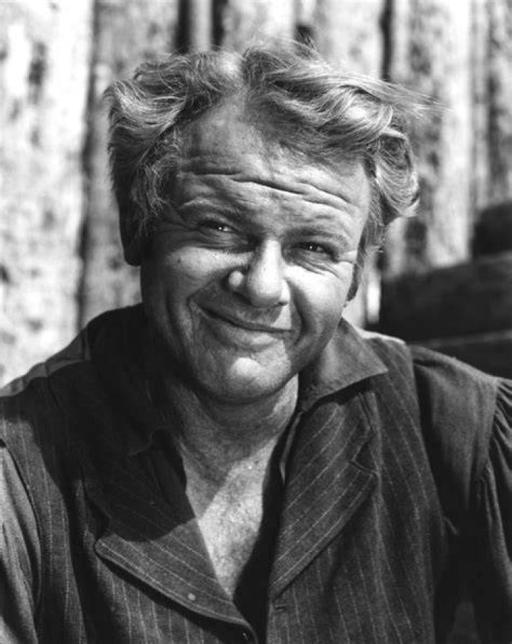 Before &lsquo;Gilligan&rsquo;s Island&rsquo;, Alan Hale Jr. Lived In The Shadow Of His