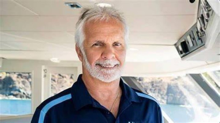 Below Deck fans go wild over Captain Lee, 72, after he shows off