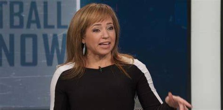 Bio of ESPN Analyst Stephania Bell Education, Husband, And Net Worth