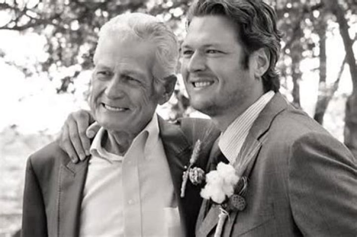 Blake Shelton&rsquo;s Father Dead After Lengthy Illness