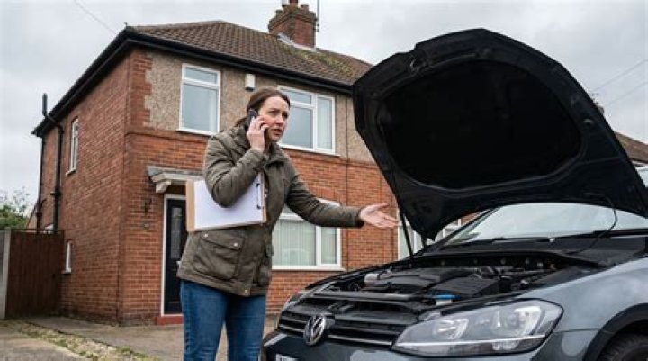 Can I report a car dealer to trading standards?