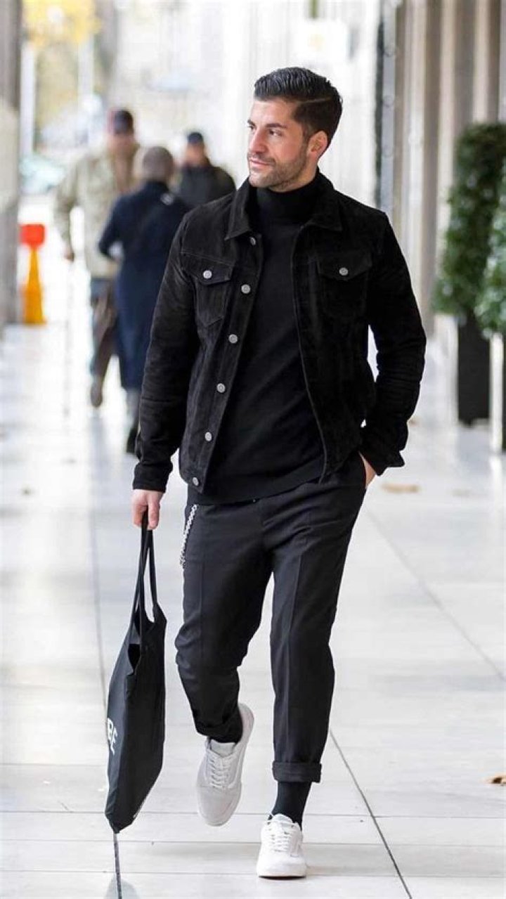 Can you wear a dark denim jacket with black jeans?