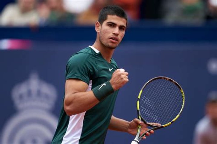 Carlos Alcaraz's VERY supportive father was a promising tennis player
