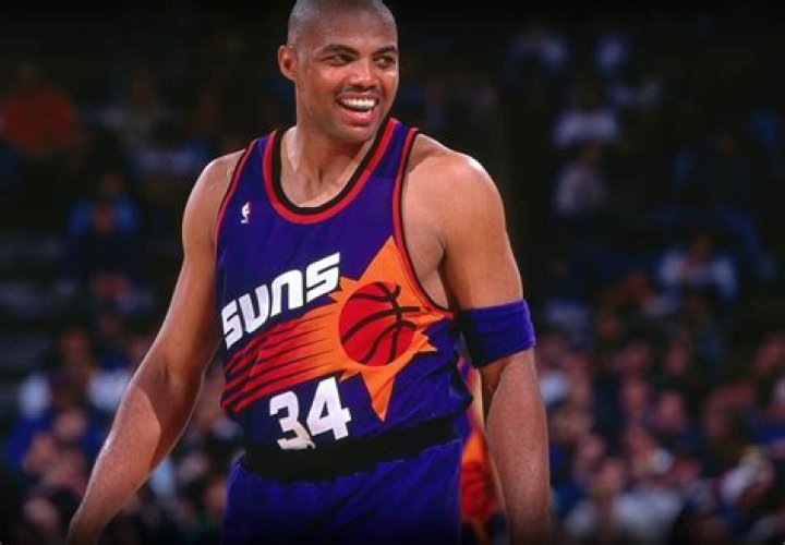 Charles Barkley's Brothers Who Are John Glenn and Darryl Barkley