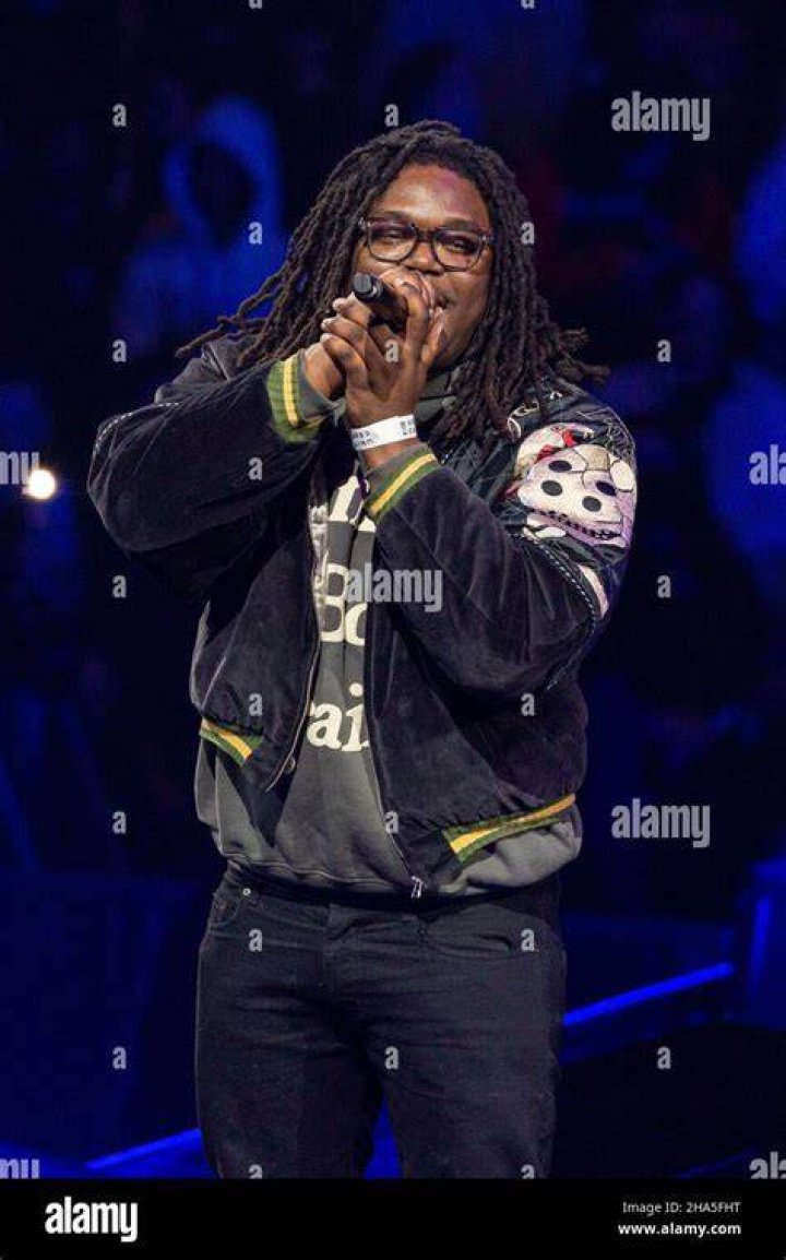 Chicago, USA. 09th Dec, 2021. Carmella Wallace, mother of Juice WRLD
