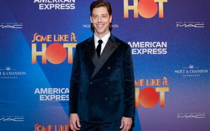 Christian Borle Weight Height Ethnicity Hair Color Eye Color