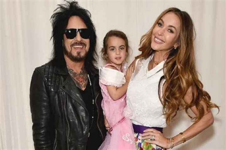 COURTNEY SIXX at to Raise Funds for Bright Pink at the Grove in