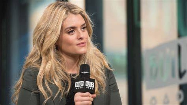 Daphne Oz Nude Celeb Leaked Celebrity Nude Photos SexiezPicz Web Porn