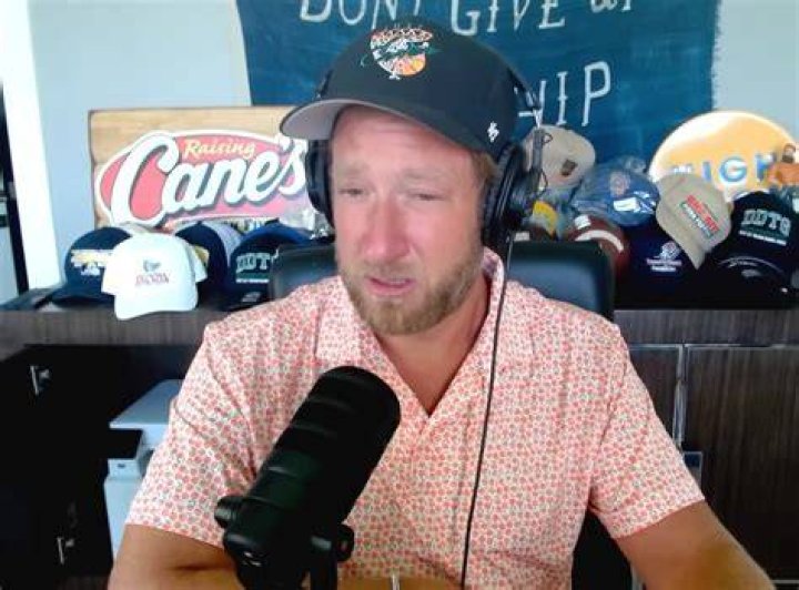 Dave Portnoy slams Zach Bryan, Brianna Chickenfry cheating claim
