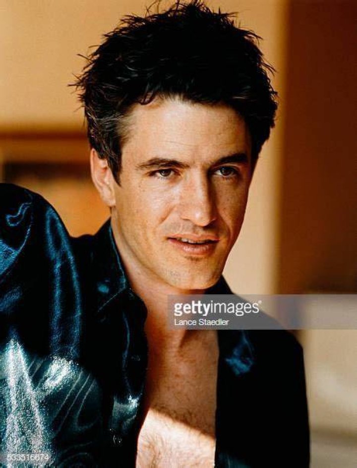 Dermot Mulroney photo gallery high quality pics of Dermot Mulroney