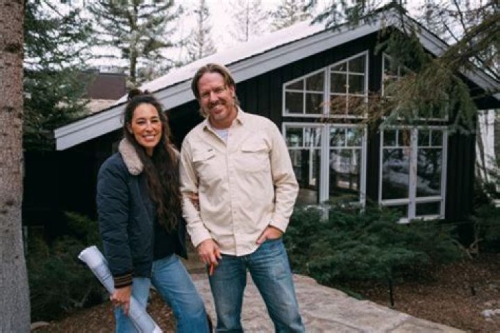 Did Chip and Joanna sell their farmhouse? Celebrity.fm 1 Official