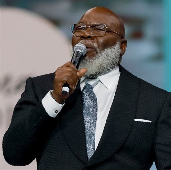 DO IT TD Jakes Delivers ShowStopping 10X Talk GCTV