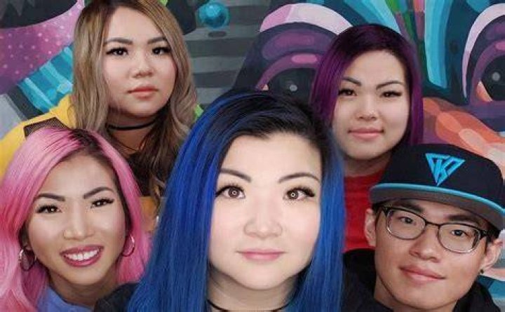 Does ItsFunneh have a ex?
