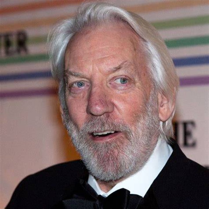 Donald Sutherland 2024 Wife, net worth, tattoos, smoking & body facts