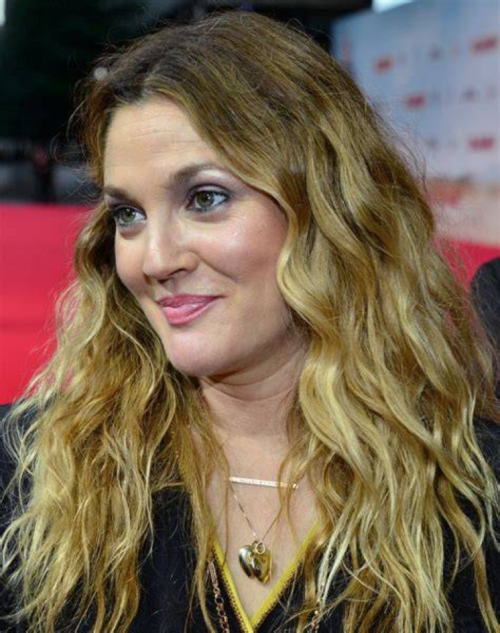 Drew Barrymore Net Worth - MoxSync
