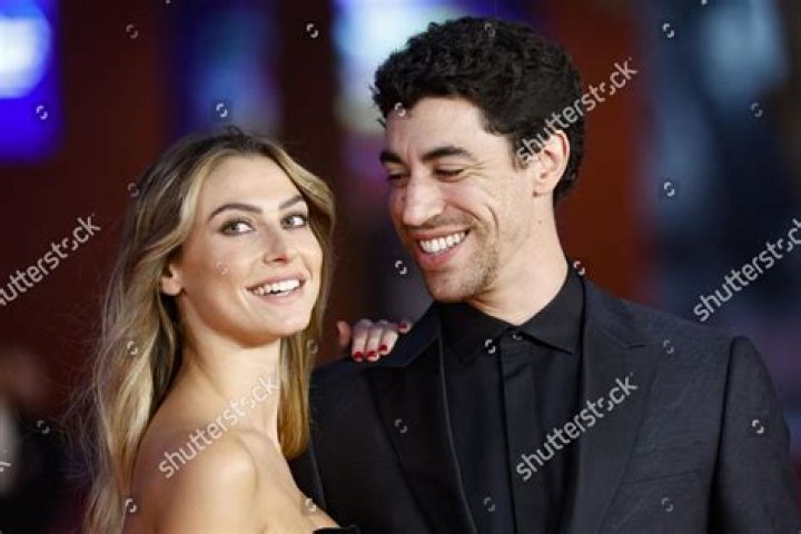 Eduardo Franco’s Girlfriend Who Is the Stranger Things Cast Dating in