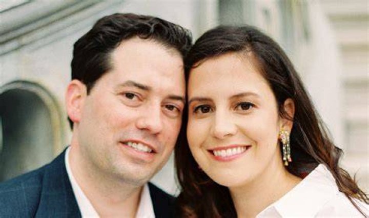 Elise Finch&rsquo;s Married Husband and Children Meet Her Partner Graig