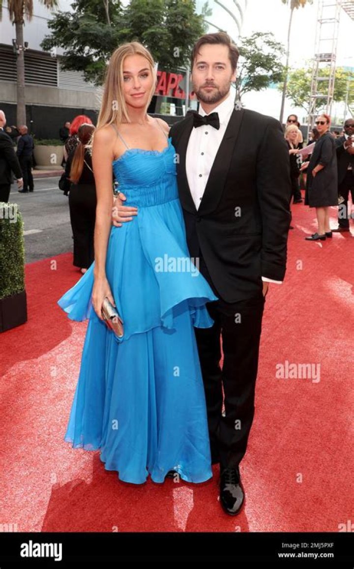Elizabeth Turner and Ryan Eggold Photos, News and Videos, Trivia and