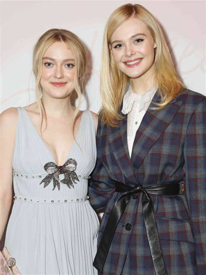 Elle & Dakota Fanning&rsquo;s Parents Divorce