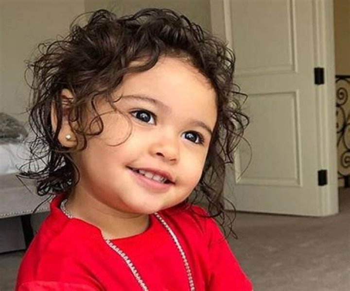 Elle McBroom Bio, Facts, Family Life of Austin McBroom&rsquo;s Daughter