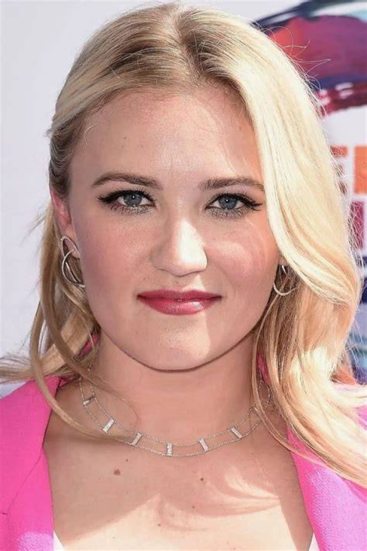 Emily Osment P&aacute;gina 2