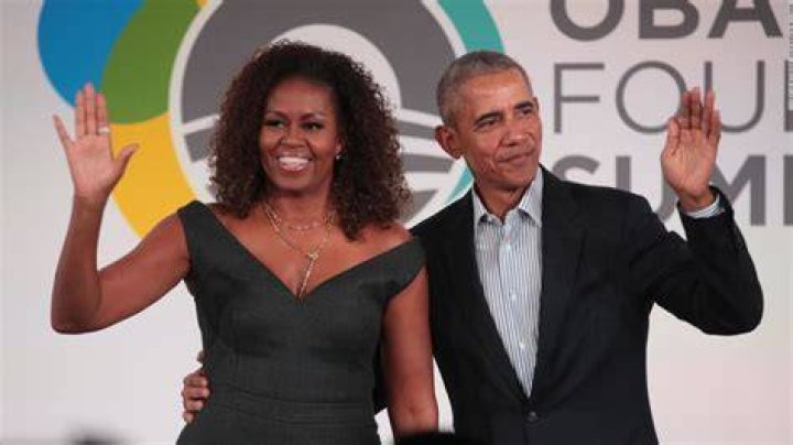 Escucha a Michelle Obama entrevistando a Barack en su podcast Video CNN