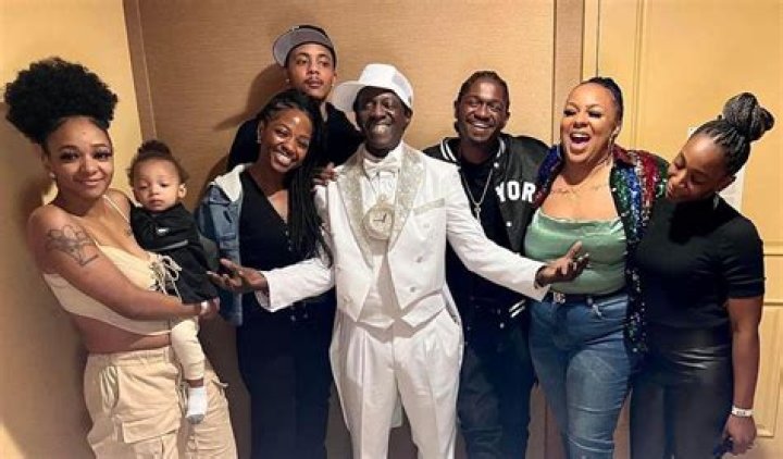 Flavor Flav Kids Guide His Children's Names, Ages, Moms In Touch Weekly