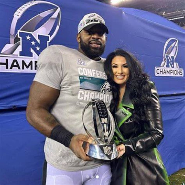 Fletcher Cox family, wife, children, parents, siblings Celebrity FAQs