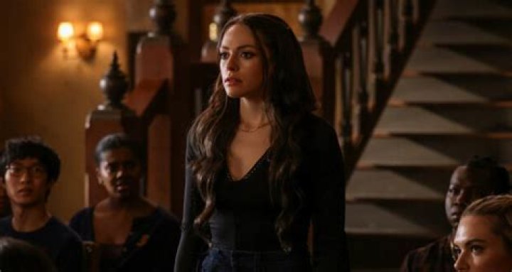 GiuliaLena Fortuna Legacies Aria Shaghasemi