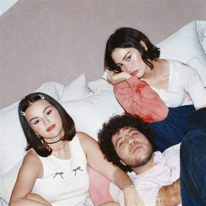 Gracie Abrams and Benny Blanco Unite For New Single &lsquo;Unlearn&rsquo;