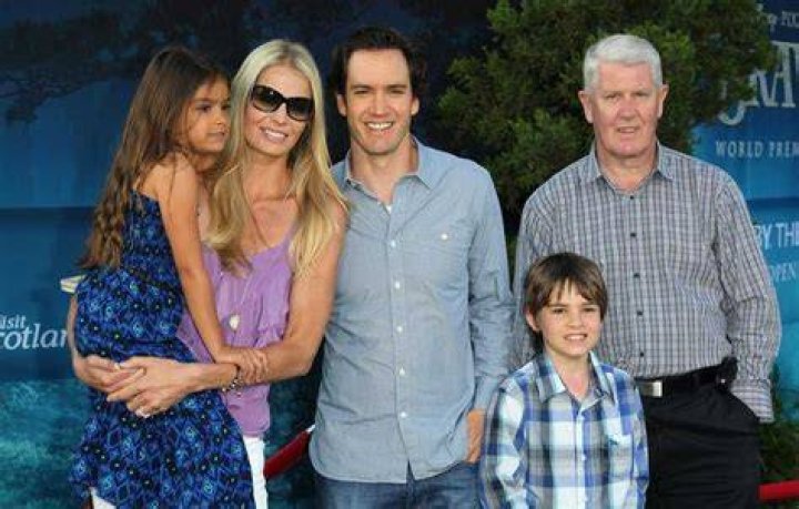 Hans Gosselaar The Untold Truth About MarkPaul Gosselaar’s Father