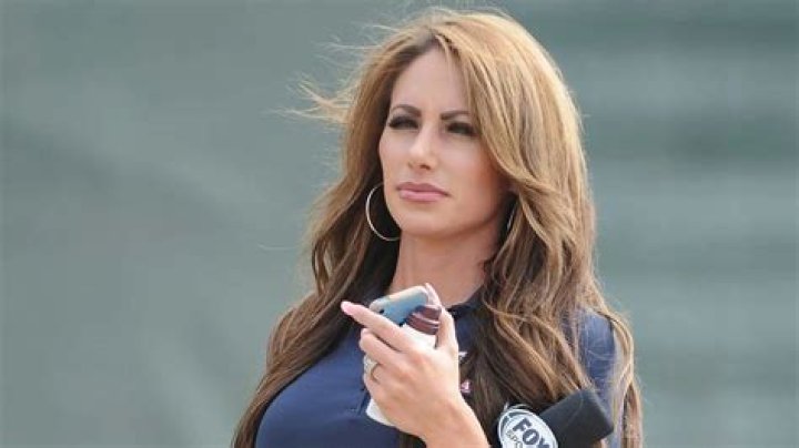 Holly Sonders is not just good at playing Golf&hellip;but also her looks are