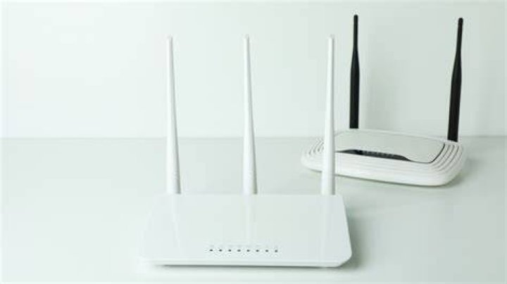 How long can a router stay on?