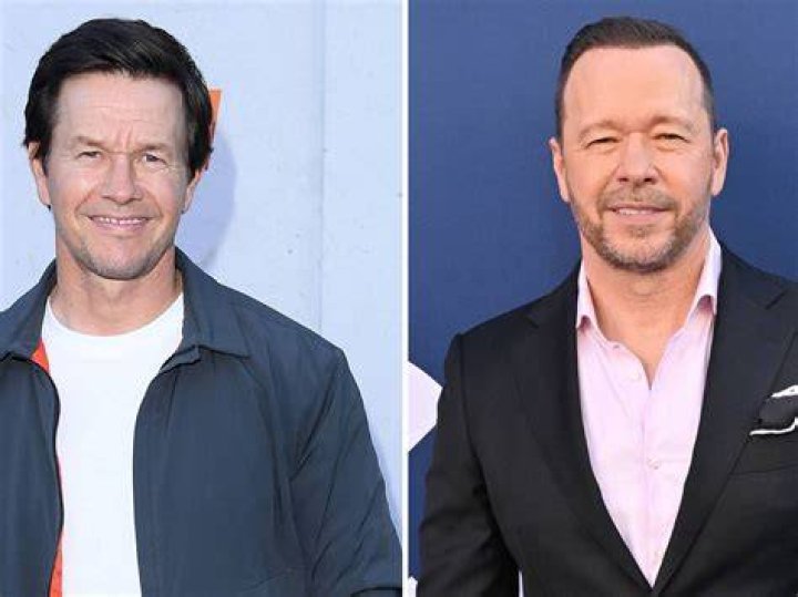 How Tall is Donnie Wahlberg? (2020) How Tall is Man?