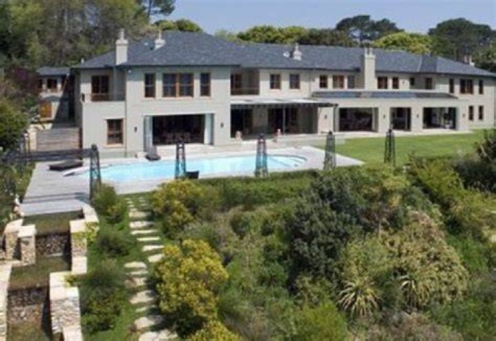 Inside Multibillionaire Patrice Motsepe’s mansion ZA News Online