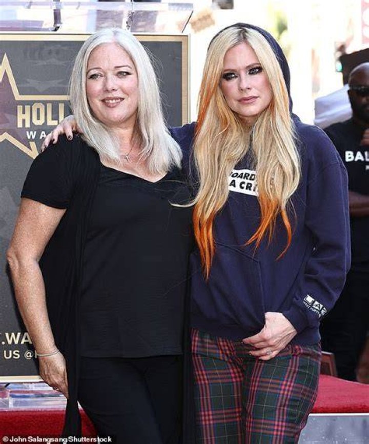 Is Avril Lavigne A Mother? A Look At Her Personal Life