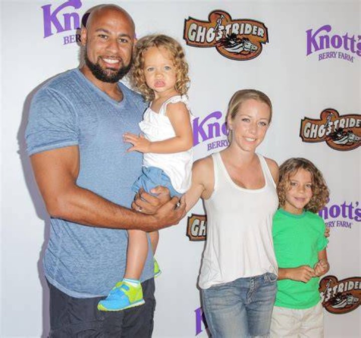 Is Hank Baskett & His Wife Kendra Wilkinson Happily Married?Their