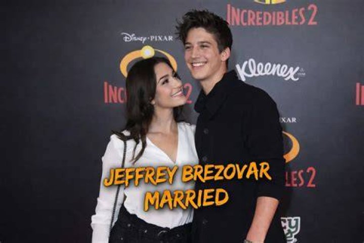 Is Jeffrey Brezovar Married? Her Beautiful Relationship Journey