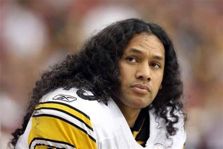 Is NFL Star Troy Polamalu Hitched?